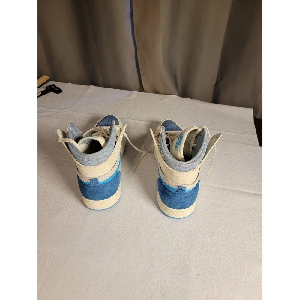 Men's NIKE‎ Size 12 Air Jordan 1 Zoom Comfort 2 High Dark Powder Blue/white!!